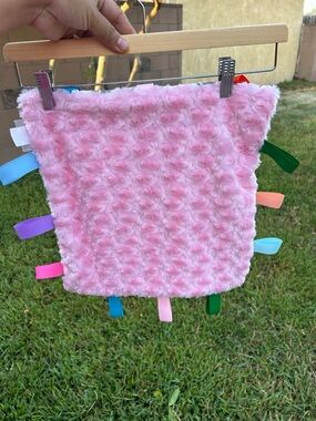 Plush Pink Tag Sensory Lovey Blanket for Kids - Soft Comfort